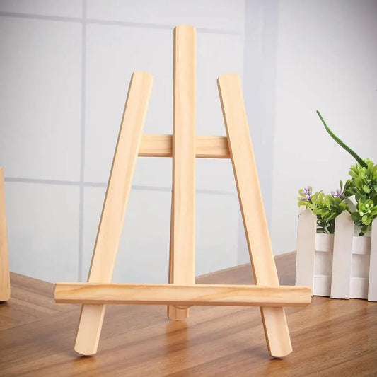 Wooden Easel homepaintology